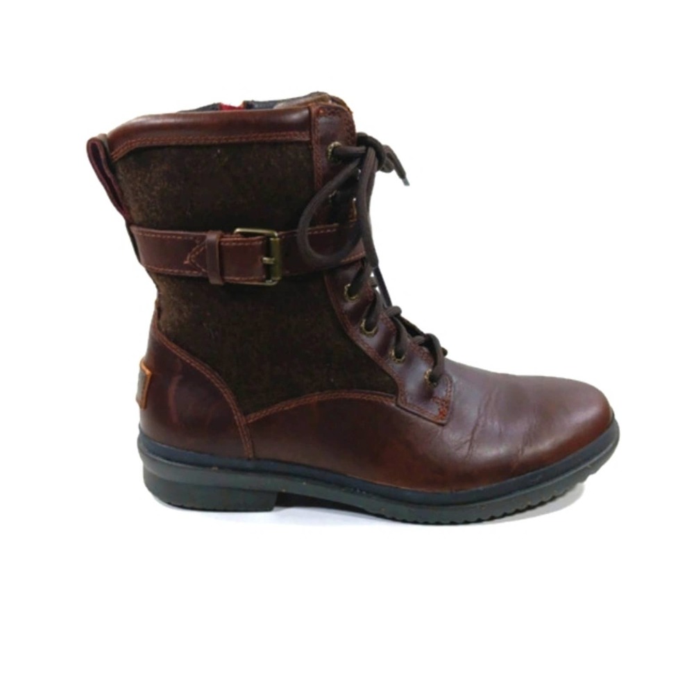 FS1764 GUC $160 UGG Kesey Bootie 8.5